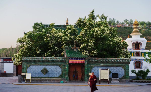 国内避暑胜地有哪些