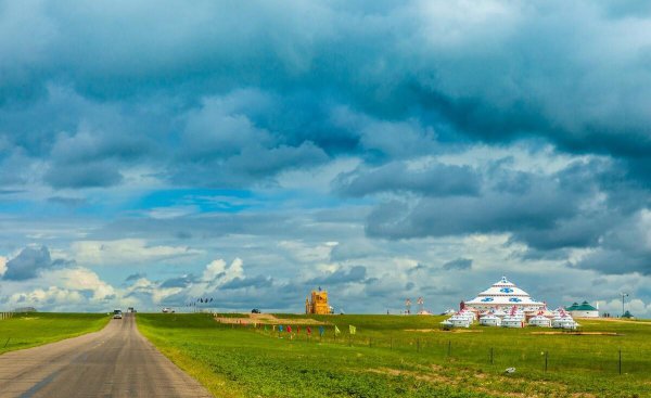 国内避暑胜地有哪些