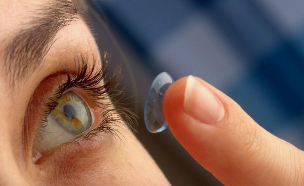 过期的隐形眼镜戴了会怎么样