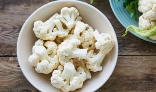 炒花菜要焯水吗 菜花炒的时候需要焯水吗?