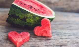 西瓜是凉性还是热性的 西瓜属于凉性水果还是热性水果