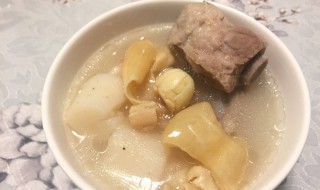 鱼胶排骨正确炖法 鱼胶排骨怎么炖好吃