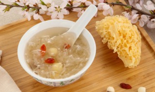 吃白木耳有什么好处 吃白木耳有哪些功效