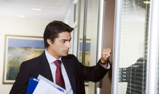 入户门挂什么风水帘好 入户门挂哪些风水帘好