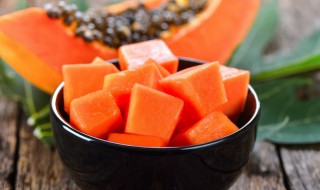 产妇可以直接吃木瓜吗 产妇适合直接生吃木瓜吗