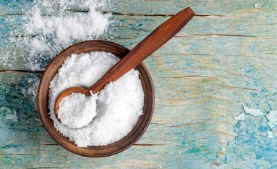 衣服局部晒褪色了怎么恢复 恢复褪色衣服的小窍门