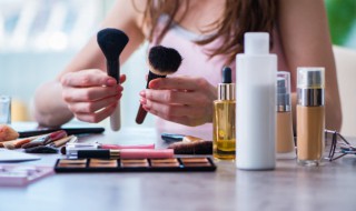 怎么辨别化妆品的好坏 辨别化妆品的好坏的方法有哪些