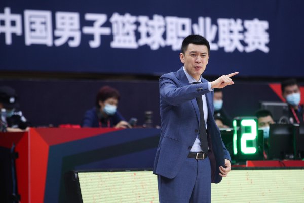 辽宁队杨鸣简介