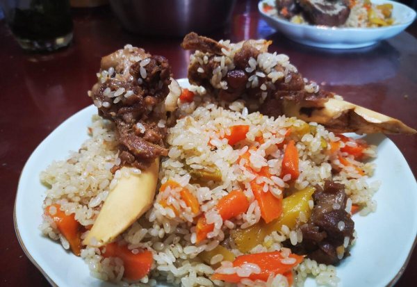 乌兹别克斯坦人口面积多少