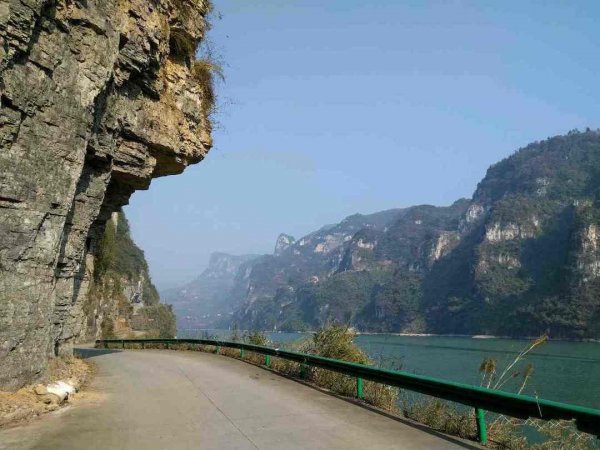 长江三峡最长的一峡是哪个峡谷