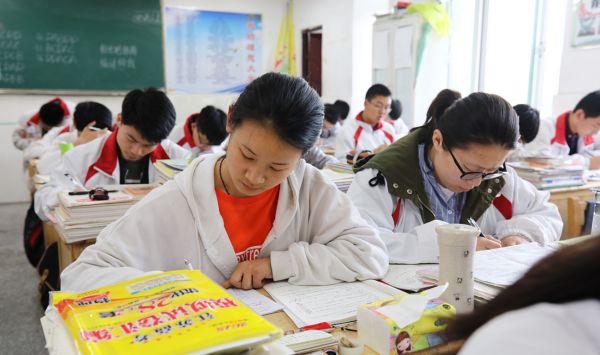 高一选科3+1+2组合怎么选