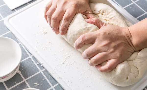 饺子面用冷水还是温水和面