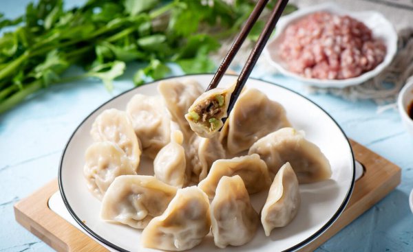 饺子面用冷水还是温水和面