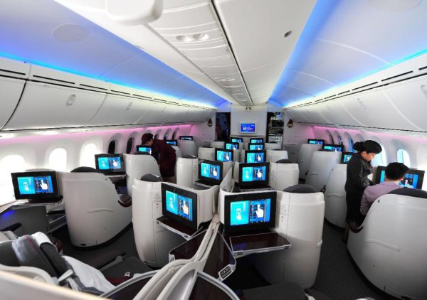 第一次坐飞机怎么选座位