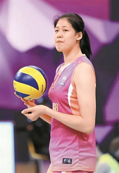 女排李盈莹简历