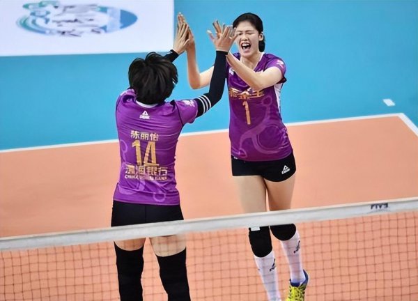 女排李盈莹简历