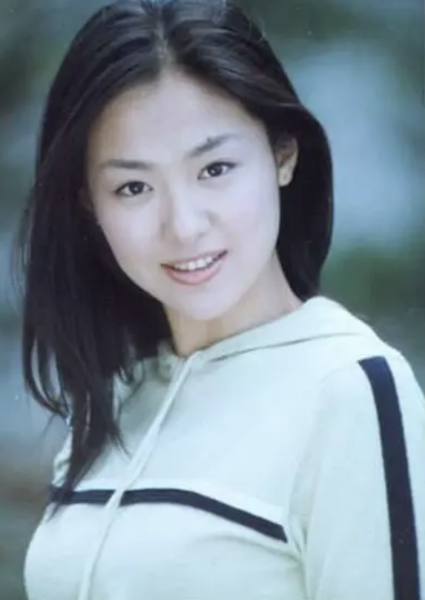 演员沈傲君的两任老公是谁