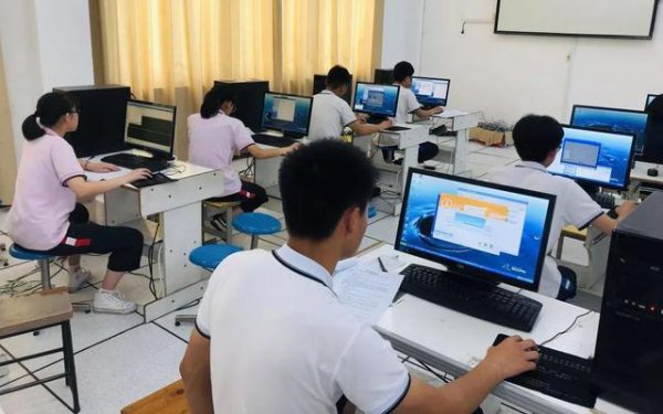 大学一定要考的十大证书