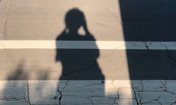 女生高冷是什么意思