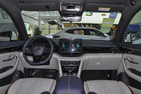 20万买哪个新能源车好