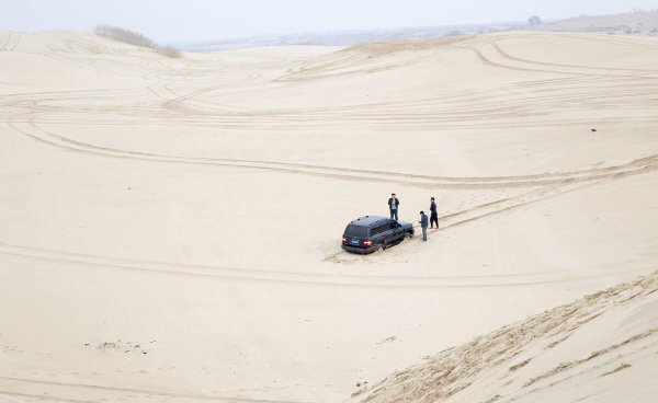 查日苏草原几月份好玩