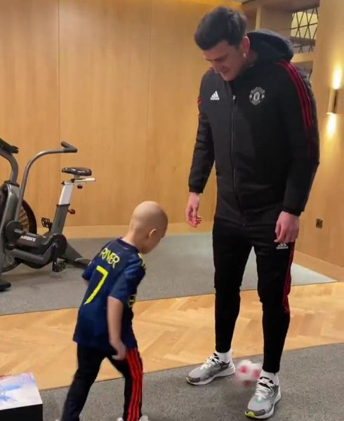 c罗资产有多少个亿