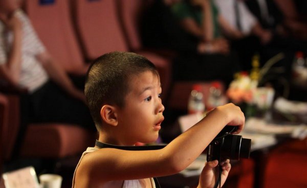 孩子胆小懦弱怎么引导