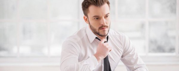 生肖鸡男戴什么挂件好