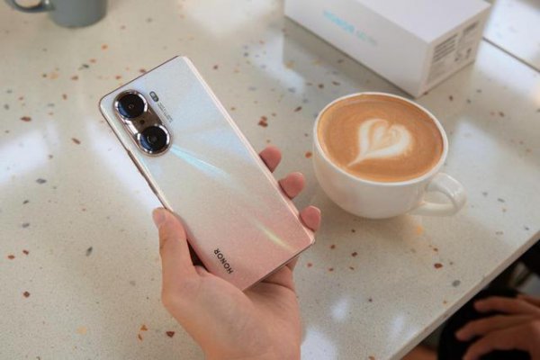 荣耀60pro手机怎么样