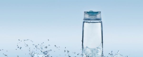 pp水杯可以装多少度的水