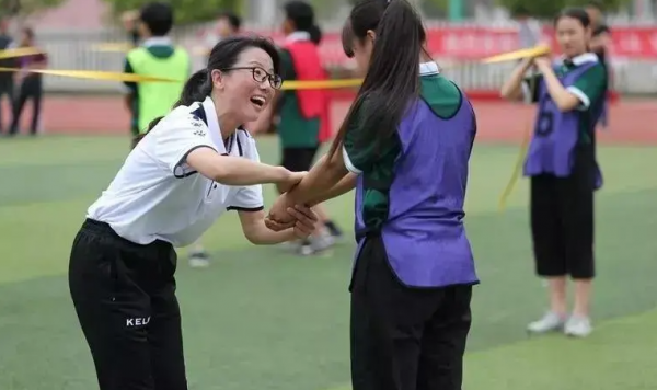 体育教师编制太难考了