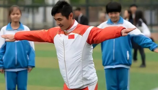 体育教师编制太难考了