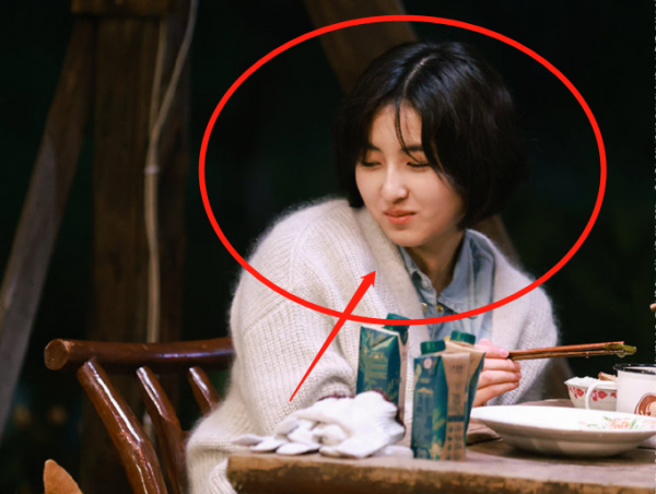 张子枫多高多重