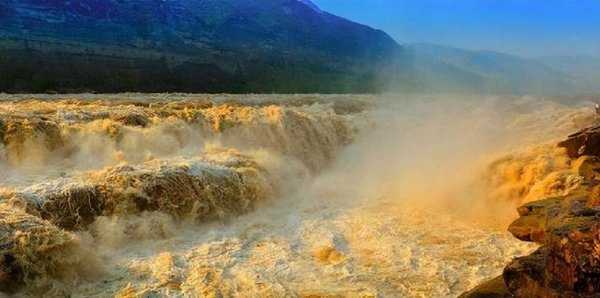 长江和黄河哪个更长