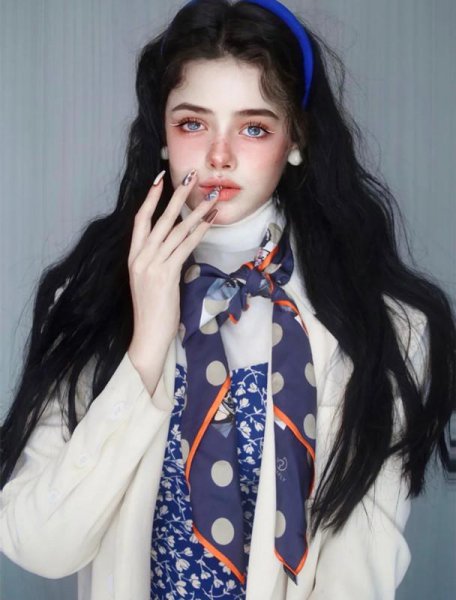 小丝巾最简单的三种系法