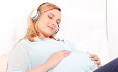 胎教几个月开始比较好 如何进行胎教让宝宝更聪明