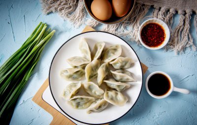 饺子飘起来就熟了吗 为什么饺子熟了就会漂浮在水面