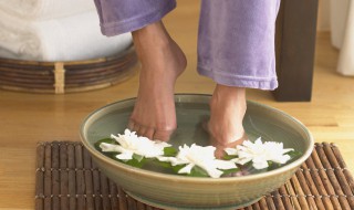 泡脚能祛除体内湿气吗 泡脚能将体内的湿气排出吗？