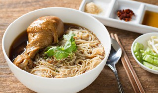 晚上可以吃方便面吗 晚上吃泡面好吗