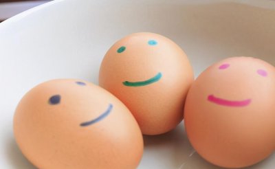 煮鸡蛋为什么会裂开 怎样煮出完整又好剥壳的鸡蛋