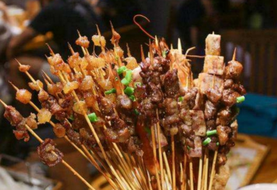 吃烧烤喝什么饮料好一点 深夜撸串必备的六种饮品