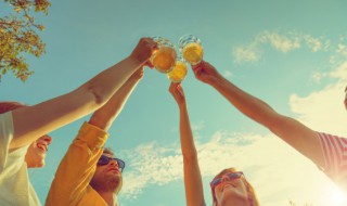 用啤酒洗脸的正确方法 怎么用啤酒洗脸