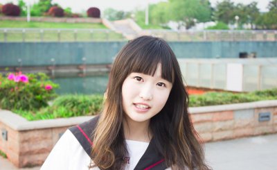 聊天技巧幽默追女孩子话题 如何学会幽默地跟女生聊天