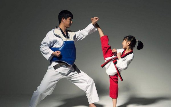 散打和跆拳道哪个厉害更实用