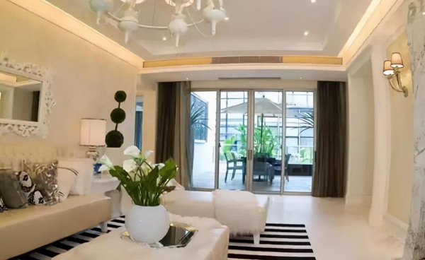 空调一开就跳闸怎么回事