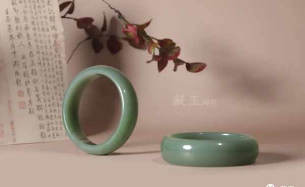 玉镯碎了怎么处理最好最吉利