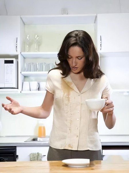 衣服茶渍什么方法最有效去除