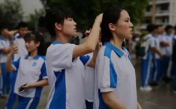 本科平均月薪五千多算高吗