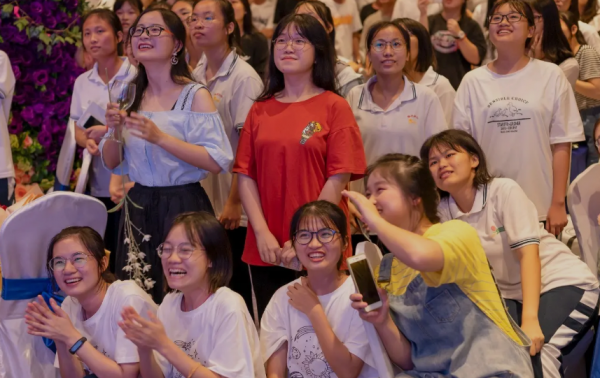 本科平均月薪五千多算高吗