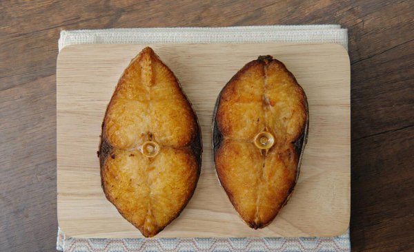 黄金鲅鱼和鲅鱼的区别